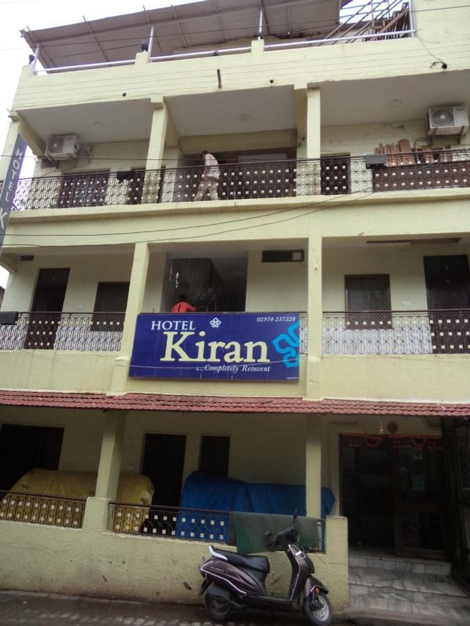 Hotel Kiran 아부 산 외부 사진