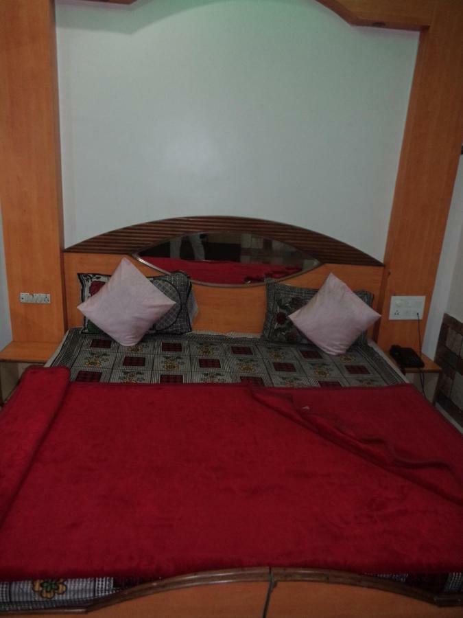 Hotel Kiran 아부 산 외부 사진