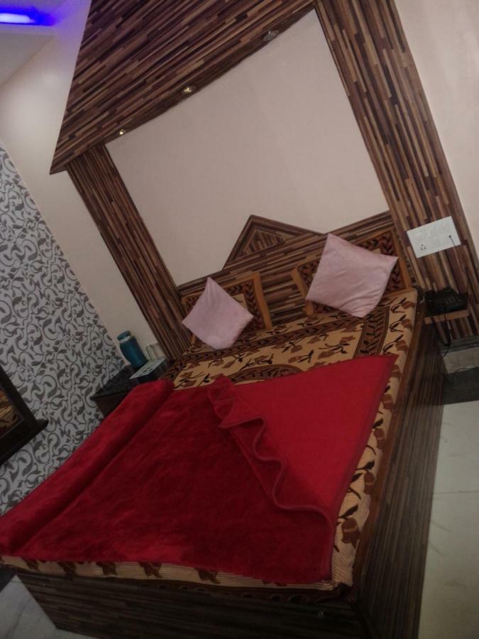 Hotel Kiran 아부 산 외부 사진