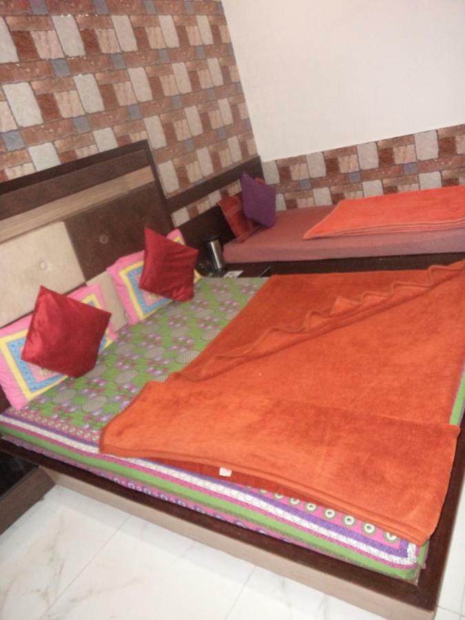 Hotel Kiran 아부 산 외부 사진