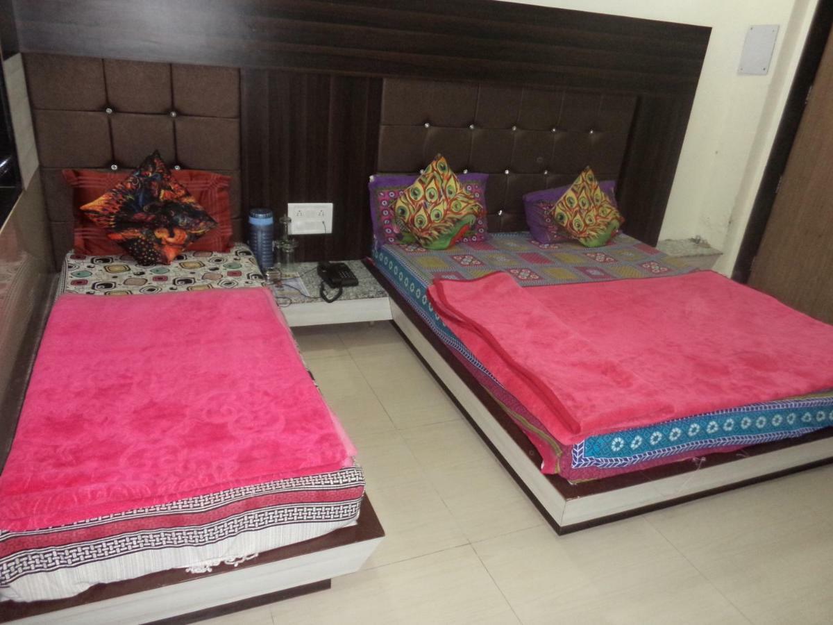 Hotel Kiran 아부 산 외부 사진